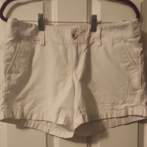 Lilly Pulitzer Off-White Cargo Shorts